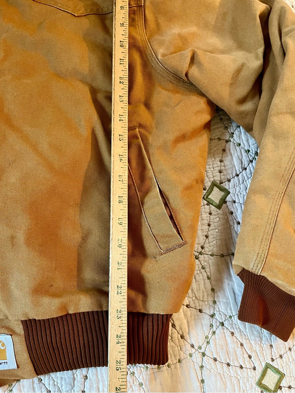 Carhartt Jacket Brown Canvas Red Quilted Lining Western Style Shoulder Yokes USA - Picture 3 of 16